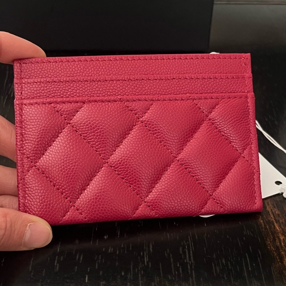 NOT AVAILABLE BNIB CHANEL RED FLAT CARD HOLDER - Picture 3 of 7